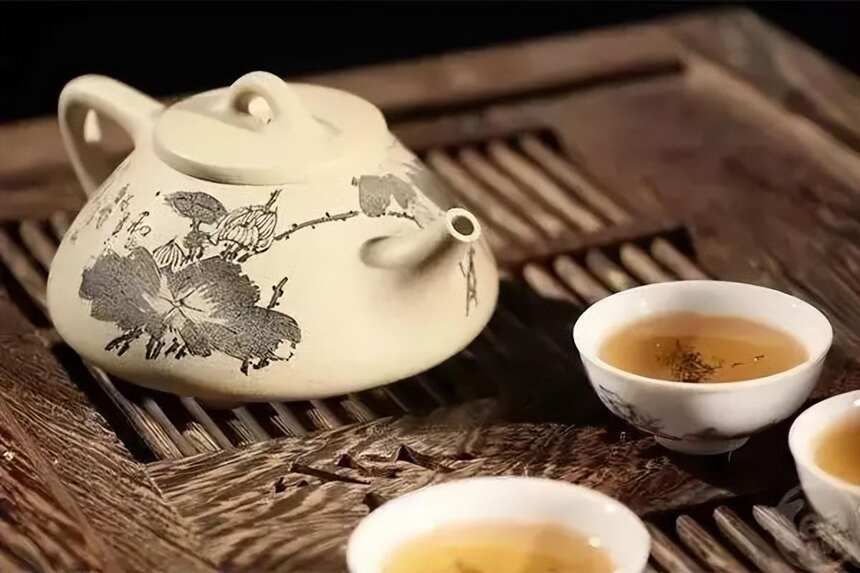 用心去沏茶 品一壶好茶，修一颗平常心