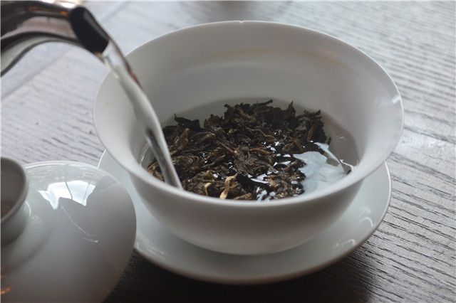 为什么同样的茶叶， 茶具， 水，你泡的茶就是没有别人泡的好喝?